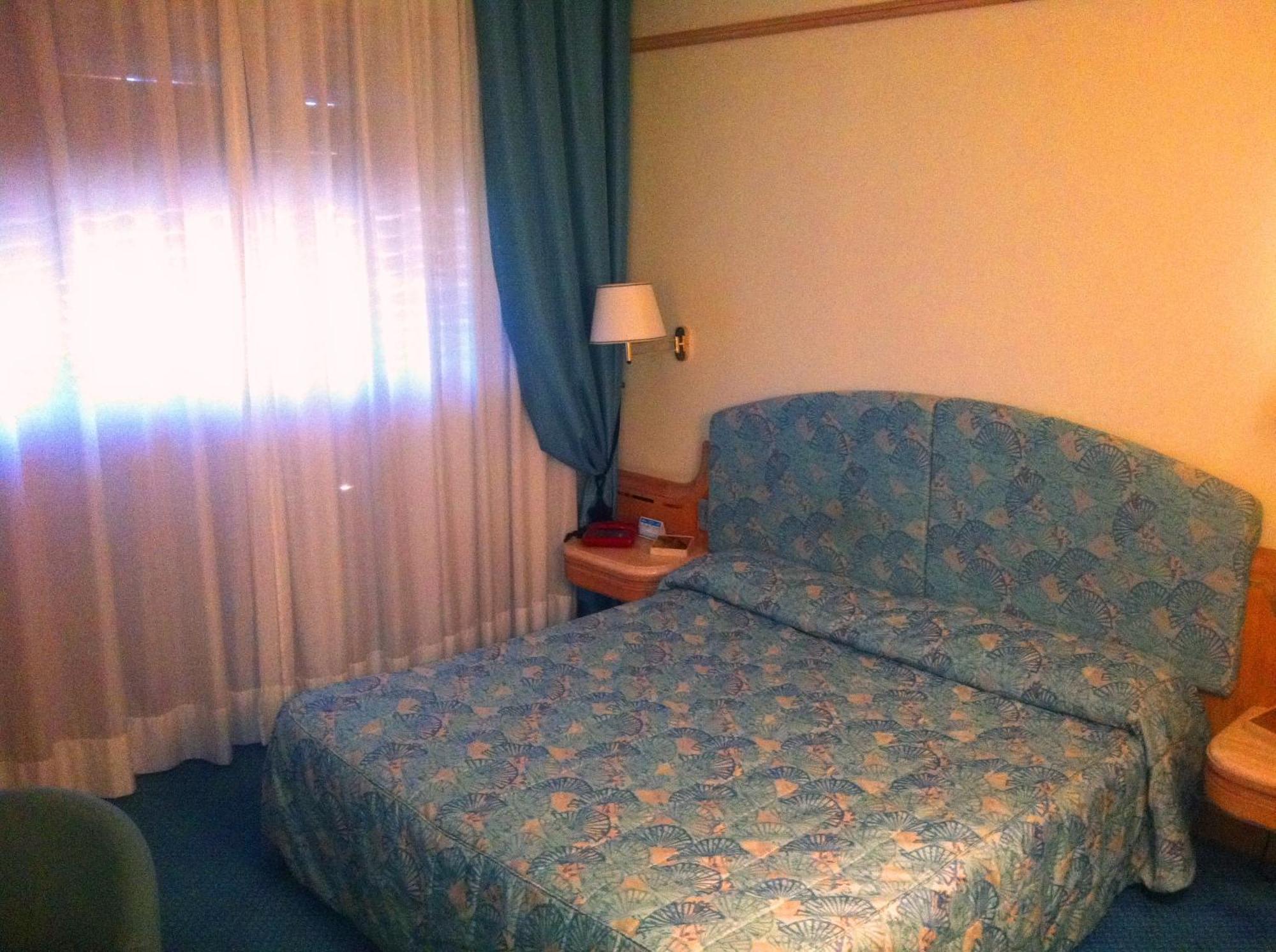 501 Hotel Vibo Valentia Zewnętrze zdjęcie